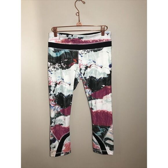 Lululemon Inspire Crop Pants Luxtreme‎ Pigment Wave Multi Black Leggings Size 6 - Picture 4 of 8